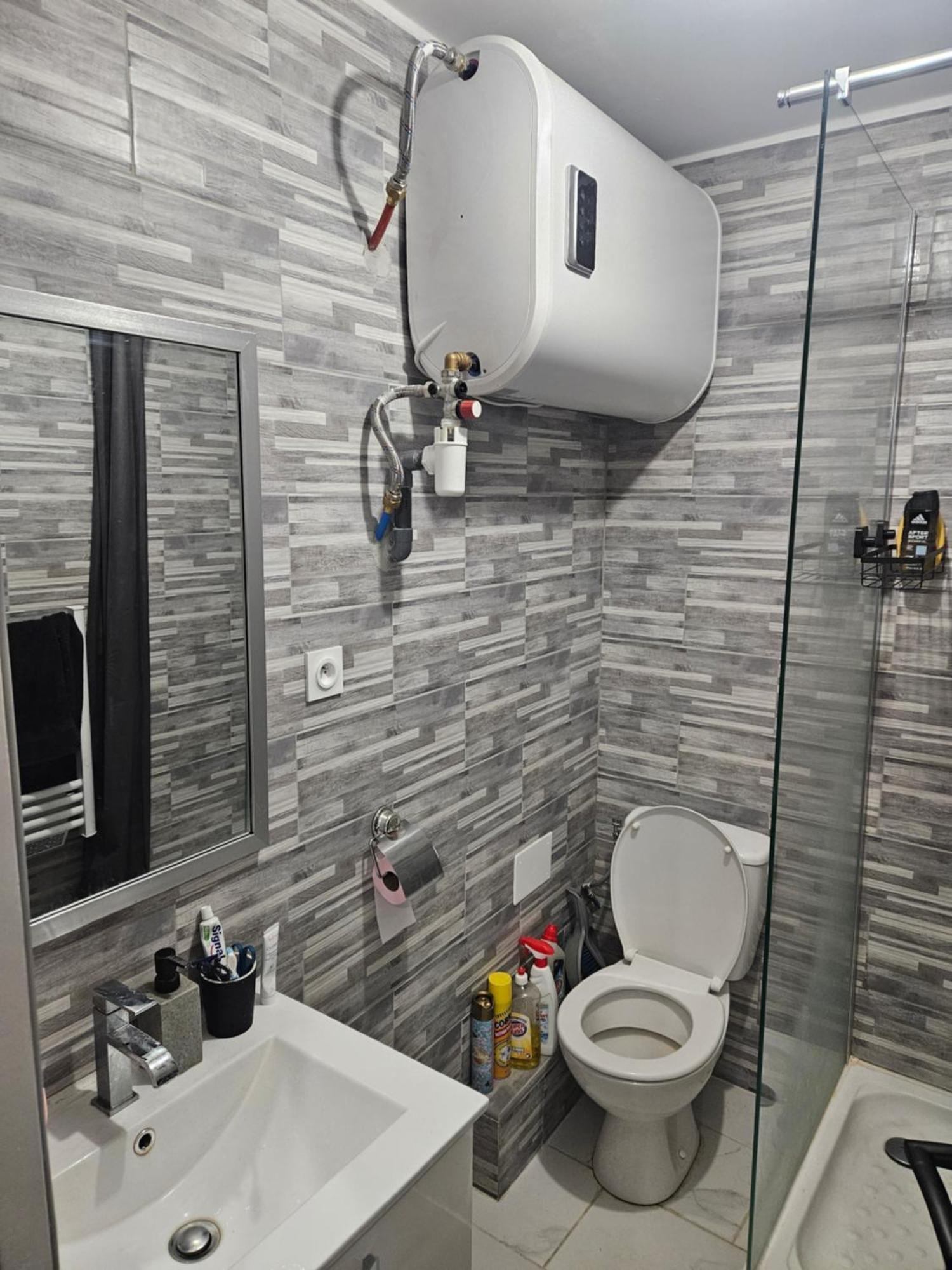 T2 Chaleureux, Calme Et Entierement Renove. Apartment Beziers Exterior photo